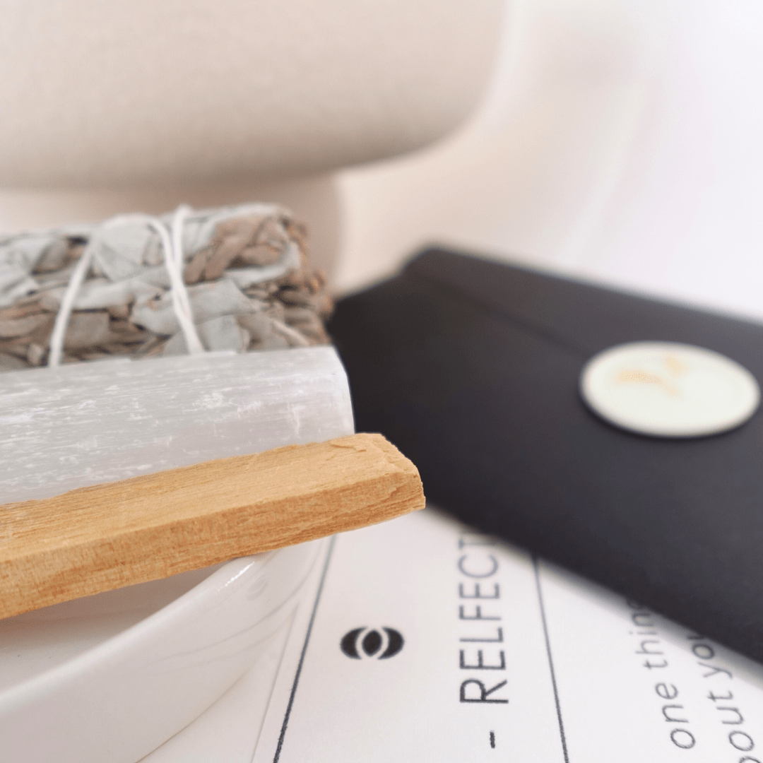 SAGE, PALO SANTOS & SELENITE CLEANSING BUNDLE